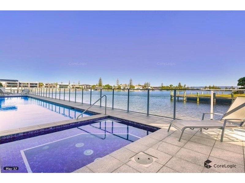 213/30-32 Paradise Island, Surfers Paradise QLD 4217