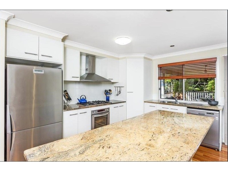 55 Stanley Road, Camp Hill QLD 4152