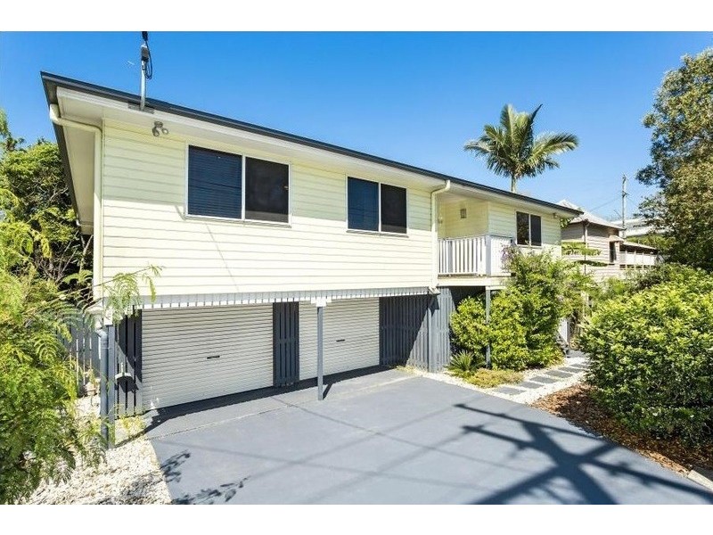 55 Stanley Road, Camp Hill QLD 4152