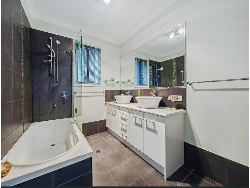 55 Stanley Road, Camp Hill QLD 4152