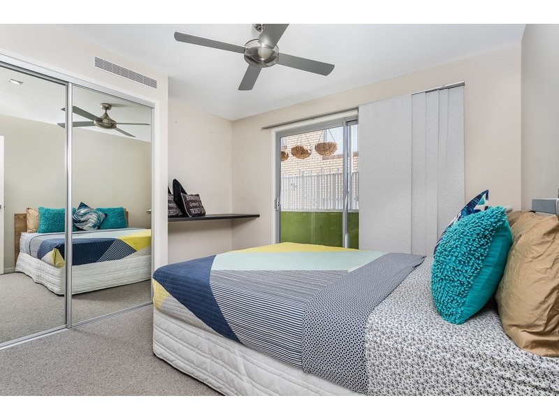 45 Willmington Street, Wooloowin QLD 4030