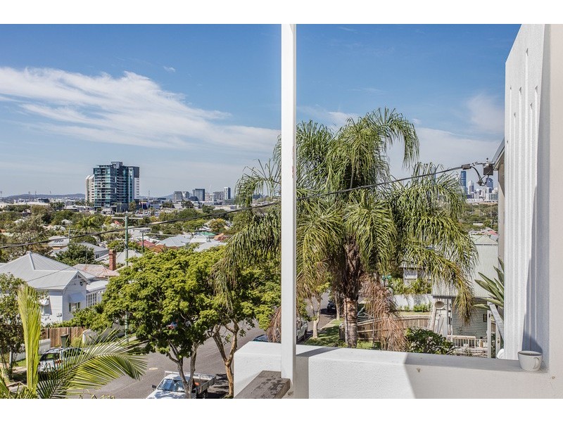 45 Willmington Street, Wooloowin QLD 4030