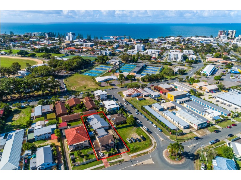 22 Silvyn Street, Redcliffe QLD 4020
