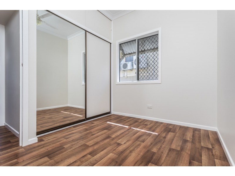 17 HIGHLAND STREET, Redcliffe QLD 4020