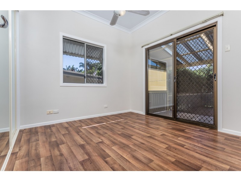 17 HIGHLAND STREET, Redcliffe QLD 4020