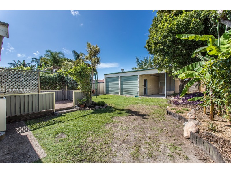 17 HIGHLAND STREET, Redcliffe QLD 4020