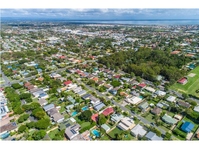 17 HIGHLAND STREET, Redcliffe QLD 4020