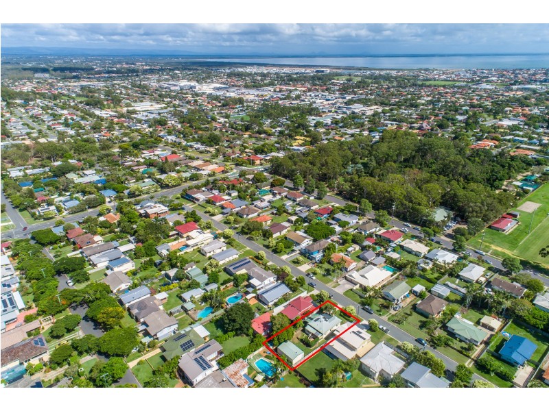 17 HIGHLAND STREET, Redcliffe QLD 4020