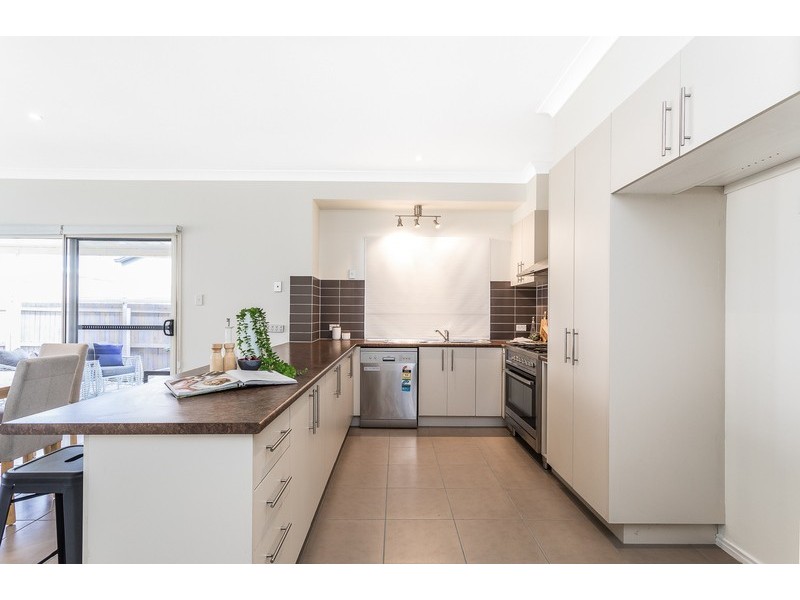 18 Ningaui Crescent, North Lakes QLD 4509
