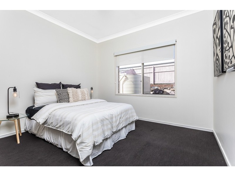 18 Ningaui Crescent, North Lakes QLD 4509