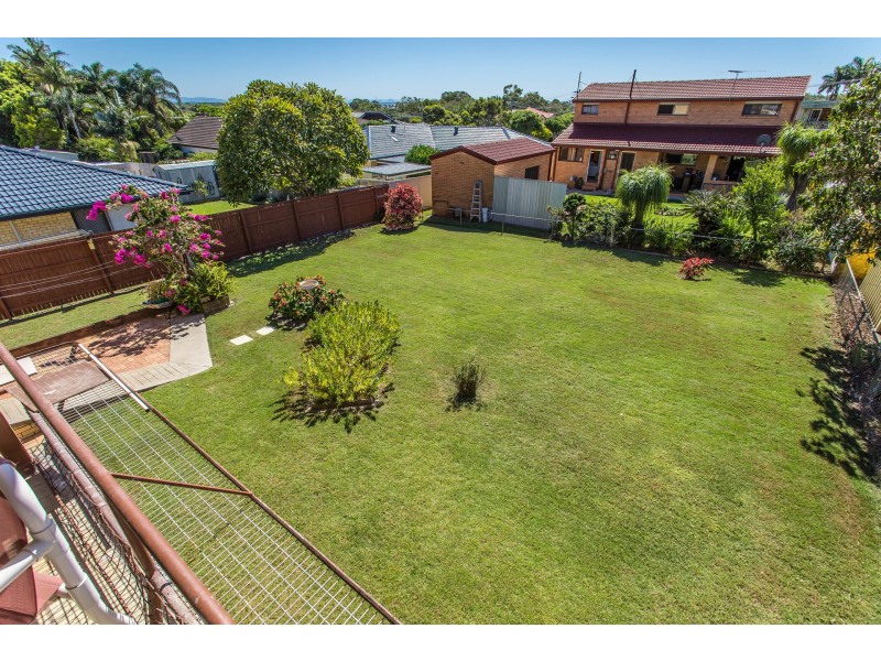 22 Porter Street, Redcliffe QLD 4020