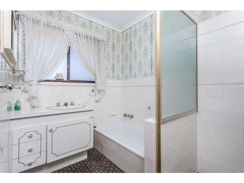 22 Porter Street, Redcliffe QLD 4020