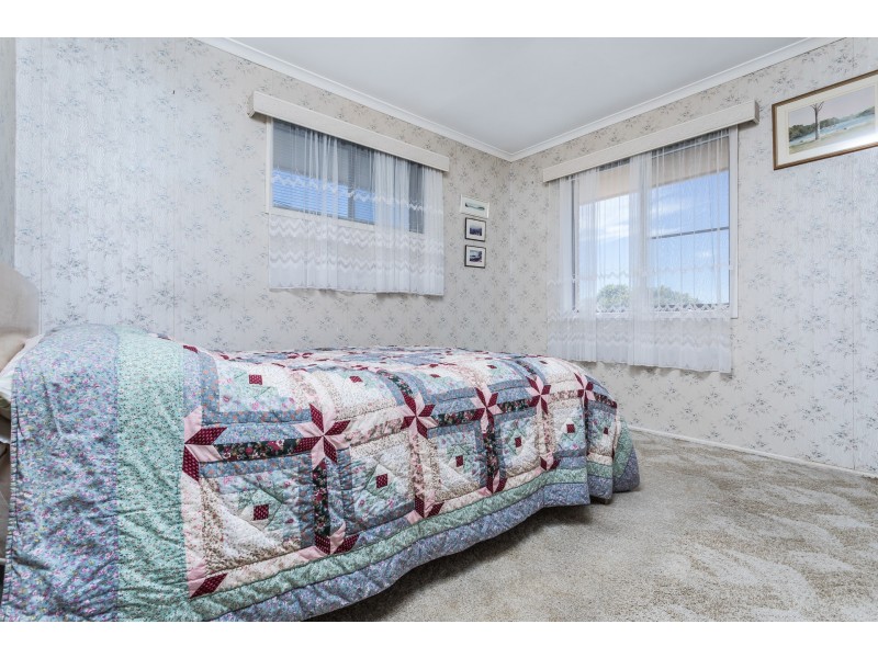 22 Porter Street, Redcliffe QLD 4020