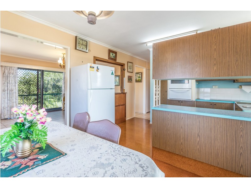 22 Porter Street, Redcliffe QLD 4020