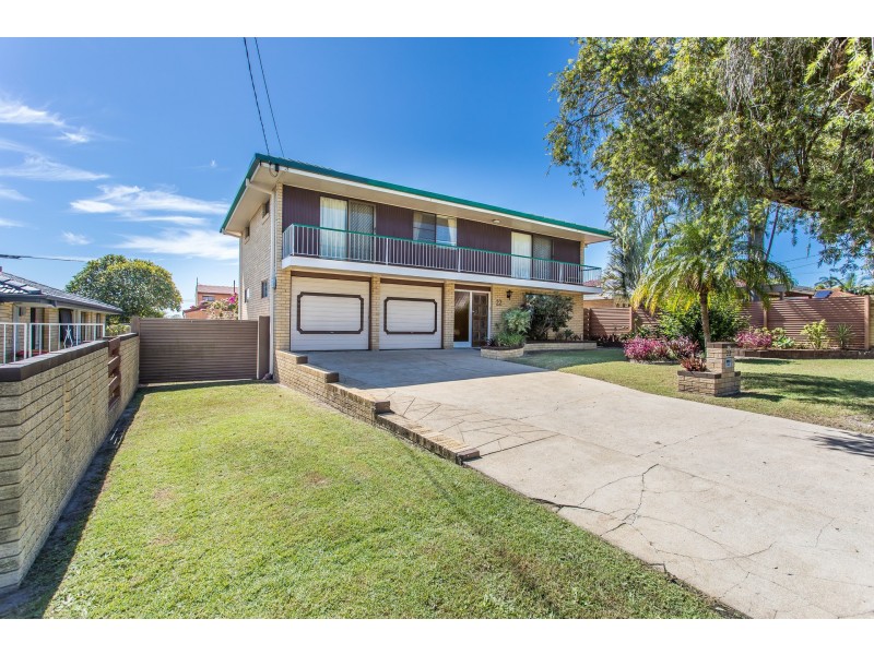 22 Porter Street, Redcliffe QLD 4020