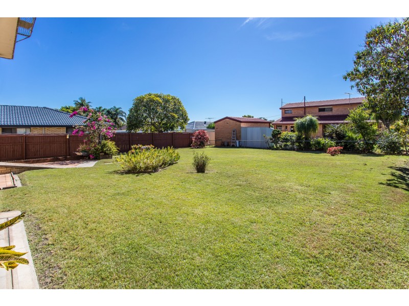 22 Porter Street, Redcliffe QLD 4020