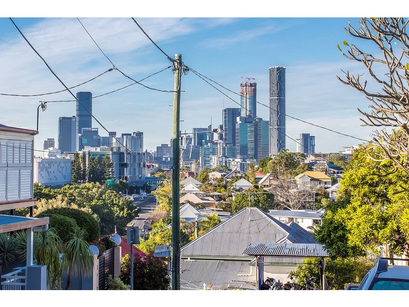 15 Horsburgh Street, Kelvin Grove QLD 4059