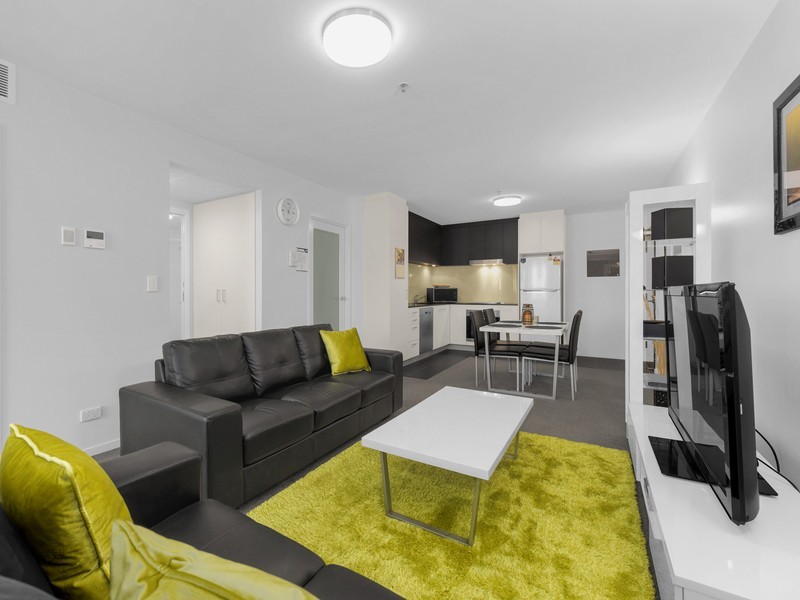 1005/18 Thorn Street, Kangaroo Point QLD 4169