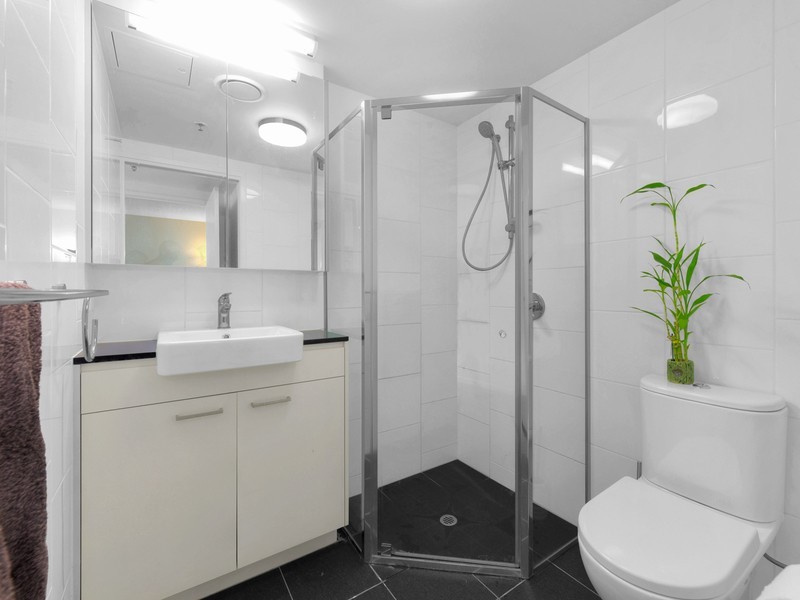 1005/18 Thorn Street, Kangaroo Point QLD 4169