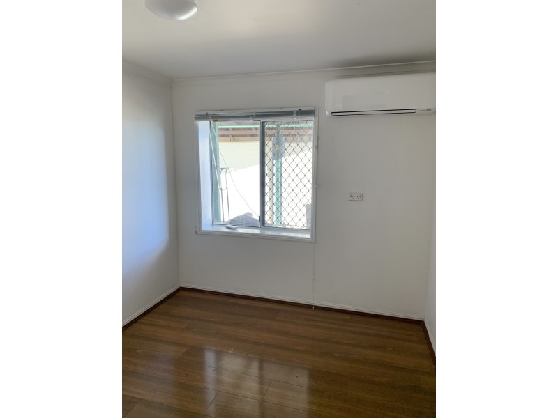 101 Ashmole Road, Redcliffe QLD 4020