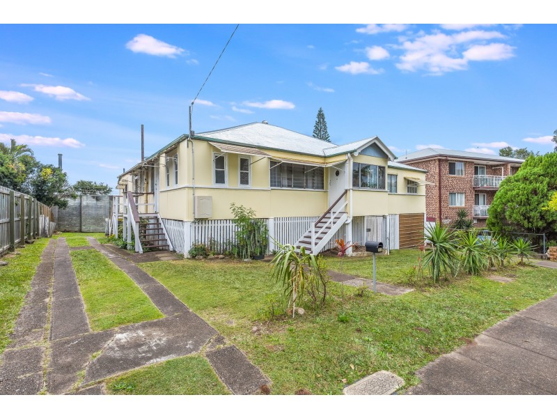 Flat 2/55 Adamson Street, Wooloowin QLD 4030
