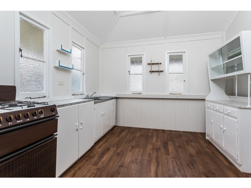 Flat 2/55 Adamson Street, Wooloowin QLD 4030