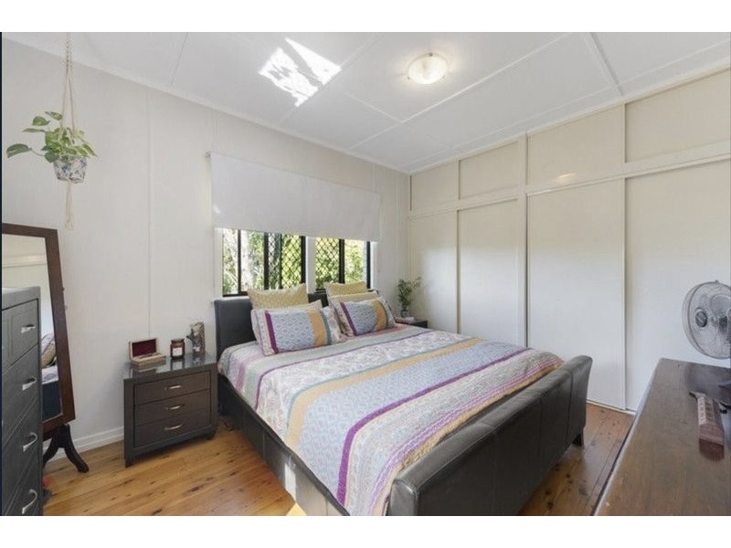 28 Halcomb Street, Zillmere QLD 4034