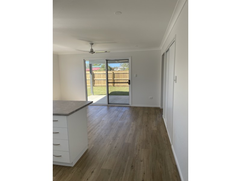 14 Sonrose Court, Nanango QLD 4615