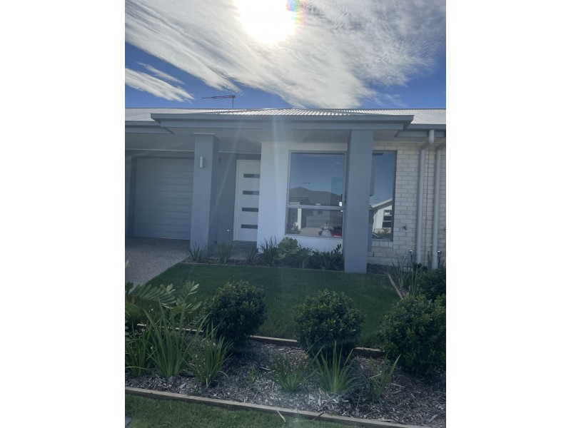 38 Crawford Street, Strathpine QLD 4500