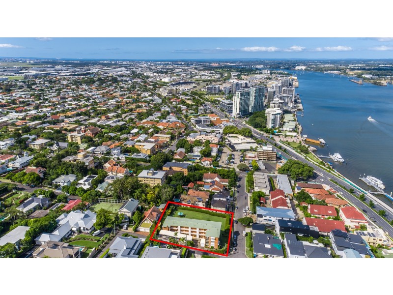 15/72 Markwell Street, Hamilton QLD 4007