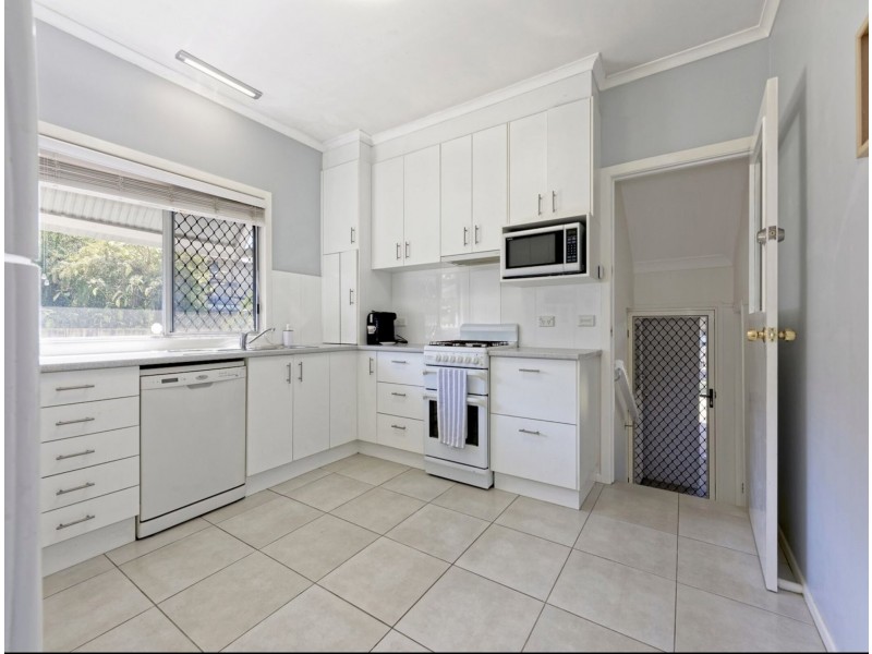 10 Barclay Street, Deagon QLD 4017