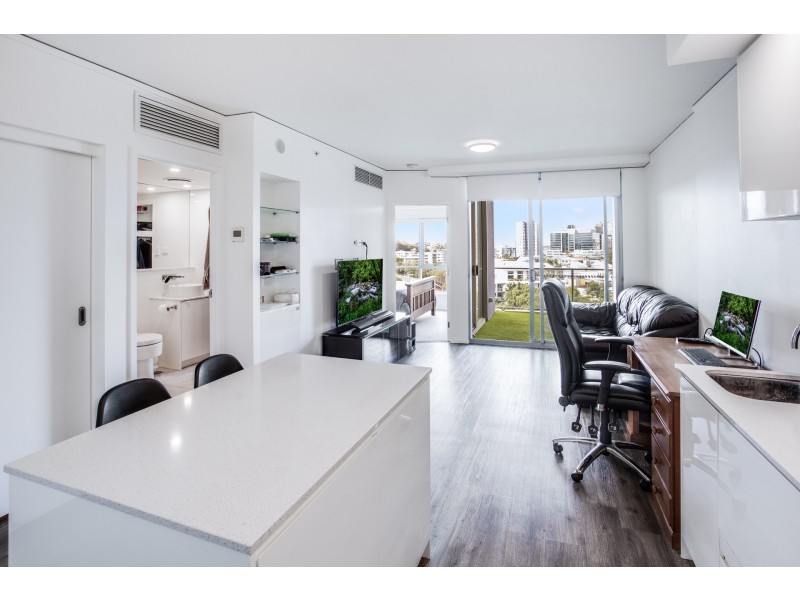 810/510 St Pauls Terrace, Bowen Hills QLD 4006