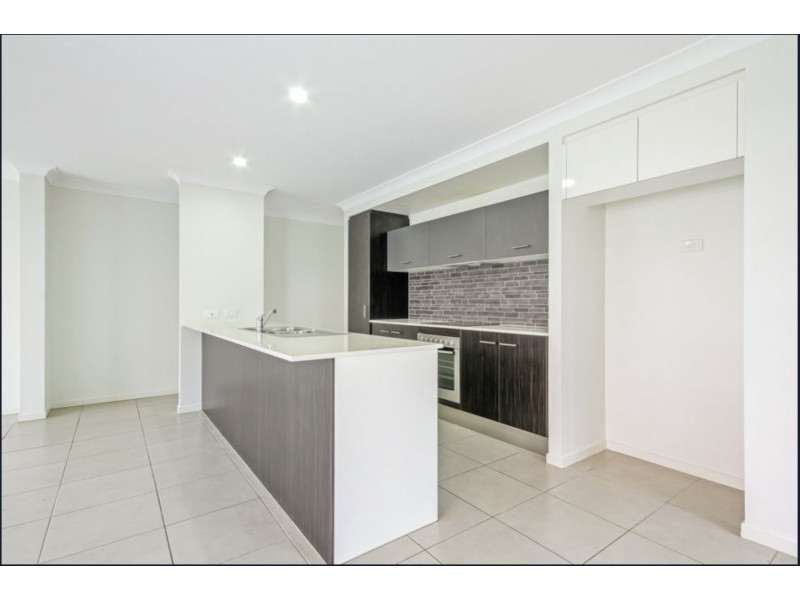 21 Wallis Circuit, North Lakes QLD 4509