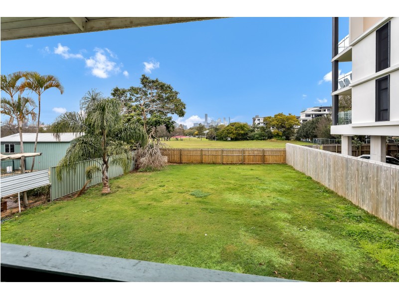 49 Cartwright Street, Windsor QLD 4030