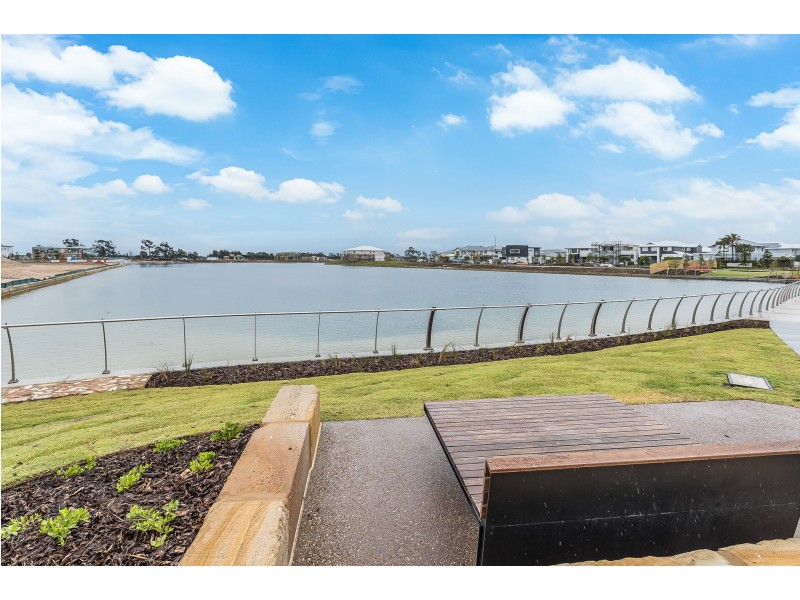 34 Clearwater Street, Newport QLD 4020