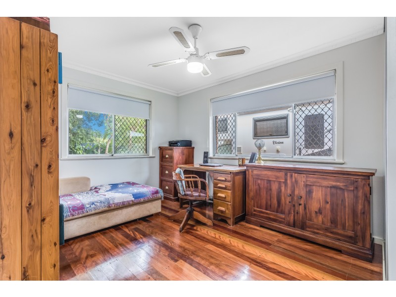 599 Oxley Ave, Scarborough QLD 4020