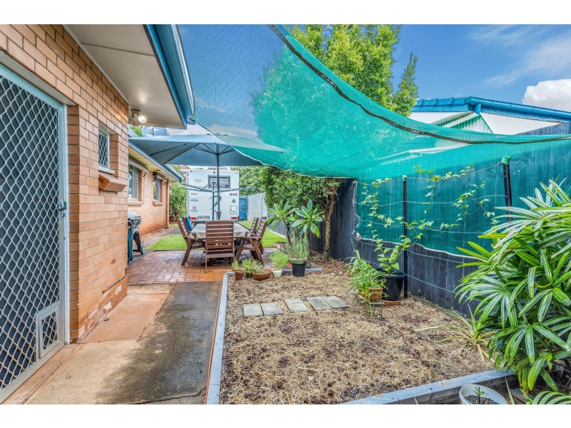 599 Oxley Ave, Scarborough QLD 4020