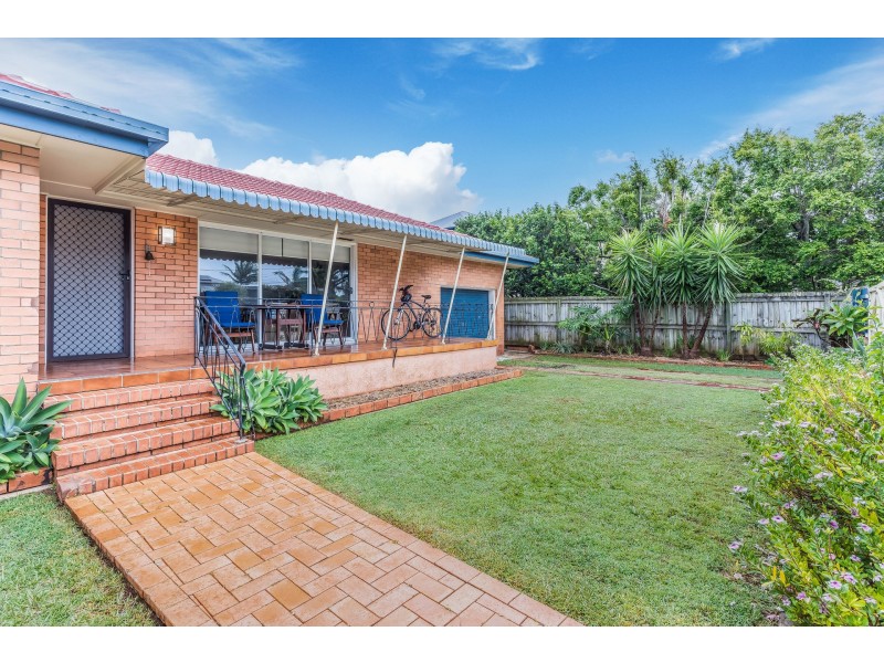 599 Oxley Ave, Scarborough QLD 4020