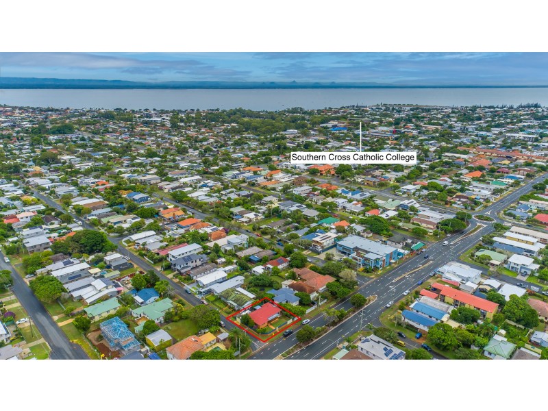 599 Oxley Ave, Scarborough QLD 4020