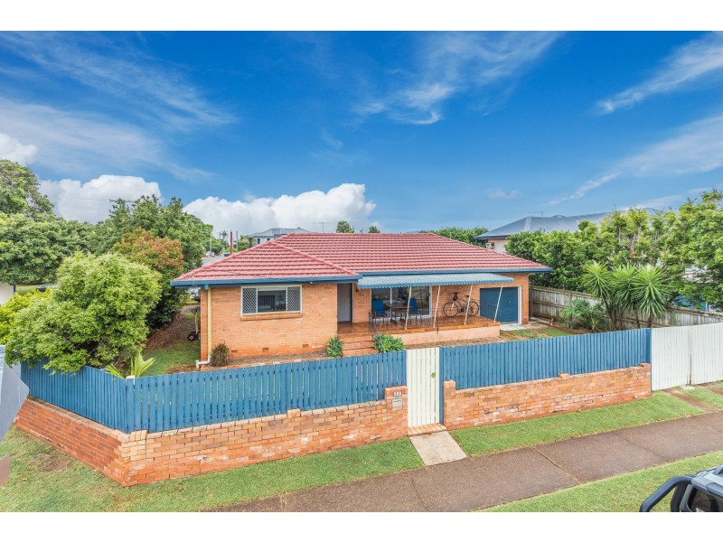 599 Oxley Ave, Scarborough QLD 4020