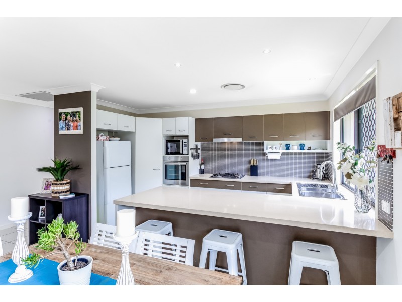 32 Ulysses Street, Kallangur QLD 4503