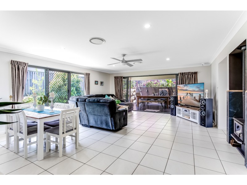 32 Ulysses Street, Kallangur QLD 4503