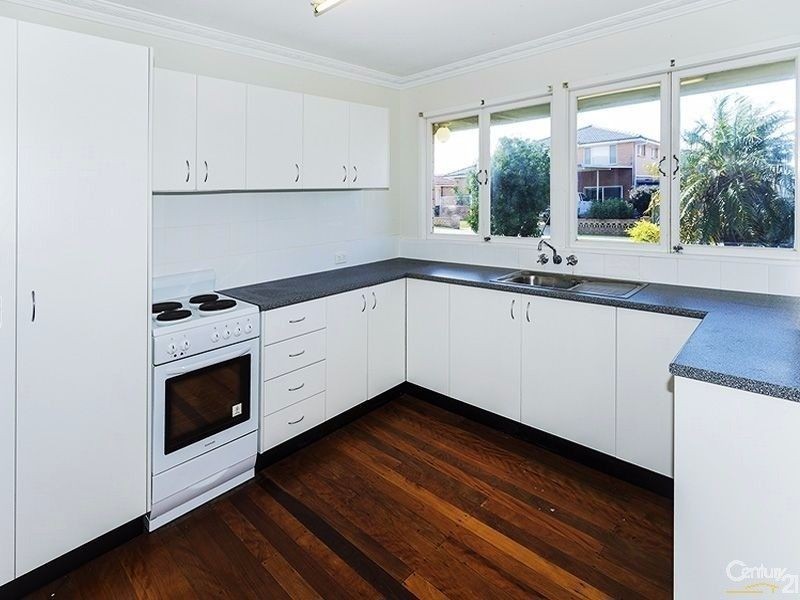 12 Rotary Crescent, Redcliffe QLD 4020