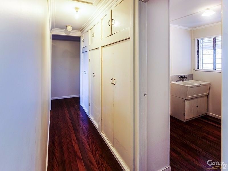 12 Rotary Crescent, Redcliffe QLD 4020