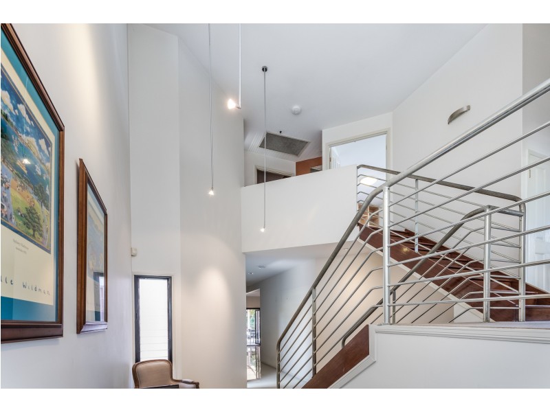 16 Gresham Street, East Brisbane QLD 4169