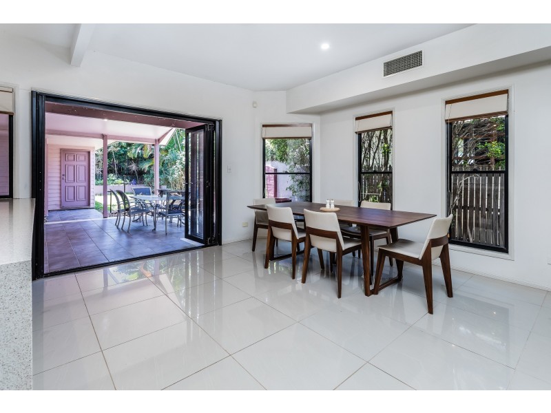 16 Gresham Street, East Brisbane QLD 4169