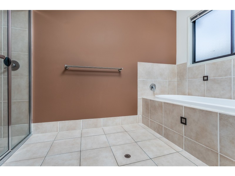 16 Gresham Street, East Brisbane QLD 4169