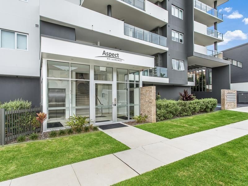 7/2 Laurence Street, St Lucia QLD 4067