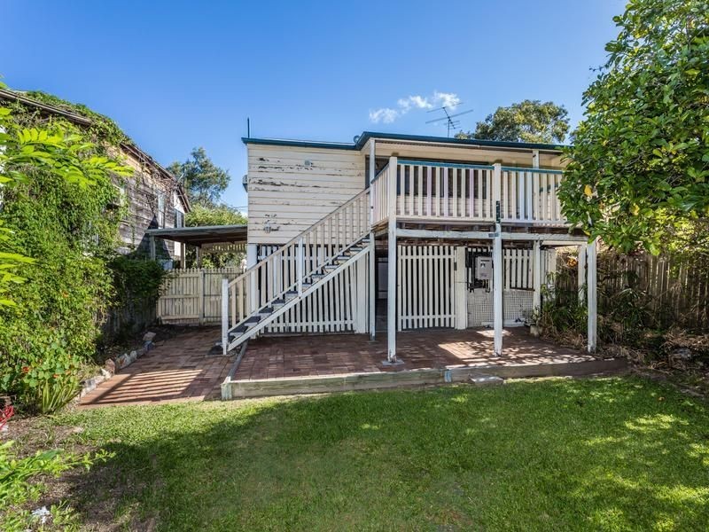 64 Somerset Street, Windsor QLD 4030