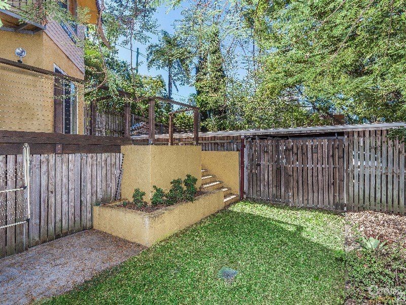 4/10 Dukinfield Street, Bowen Hills QLD 4006